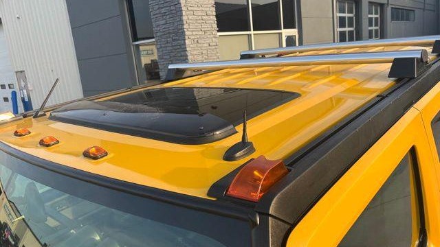 2003 HUMMER H2 Base