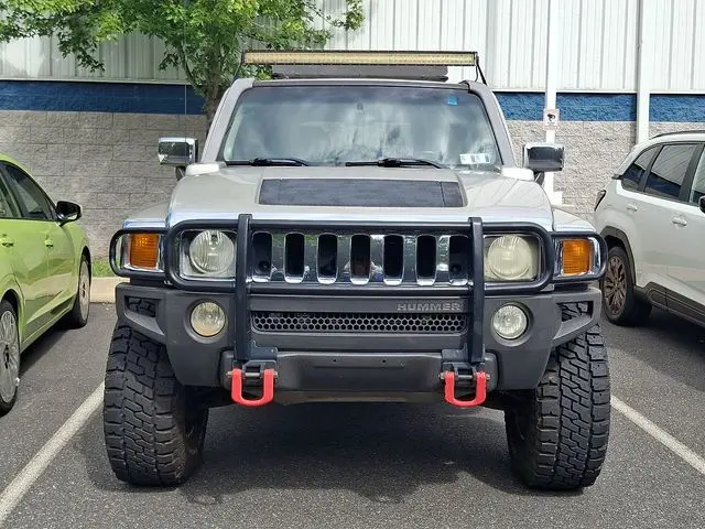 2006 HUMMER H3 Base — photo 1 of 4
