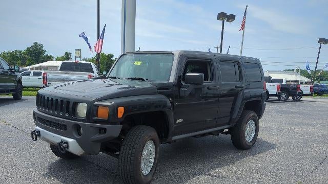 2009 HUMMER H3 Base