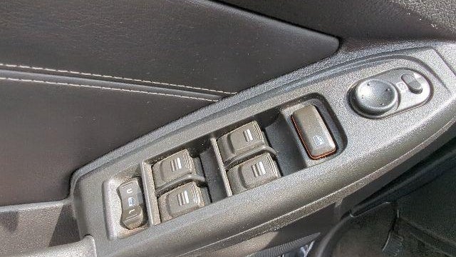 2009 HUMMER H3 Base