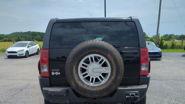 2009 HUMMER H3 Base