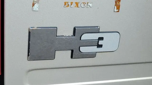 2008 HUMMER H3 Base