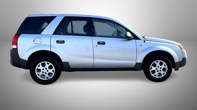2004 Saturn Vue Base