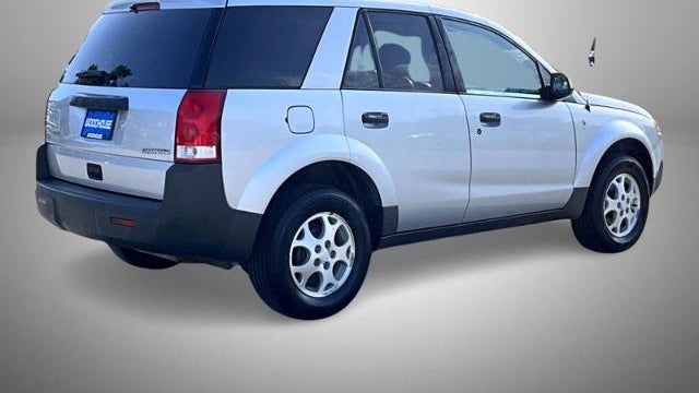 2004 Saturn Vue Base