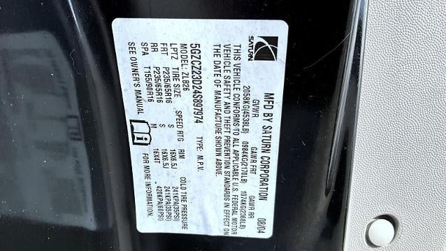 2004 Saturn Vue Base