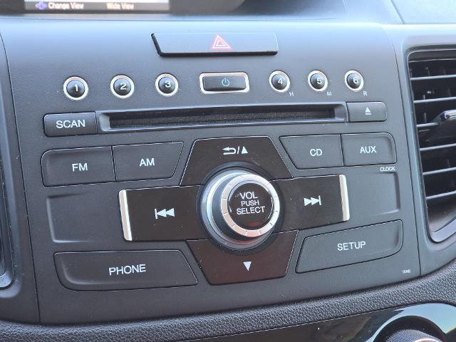 2016 Honda CR-V - $13,995