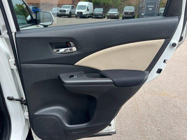 2015 Honda CR-V - $15,998