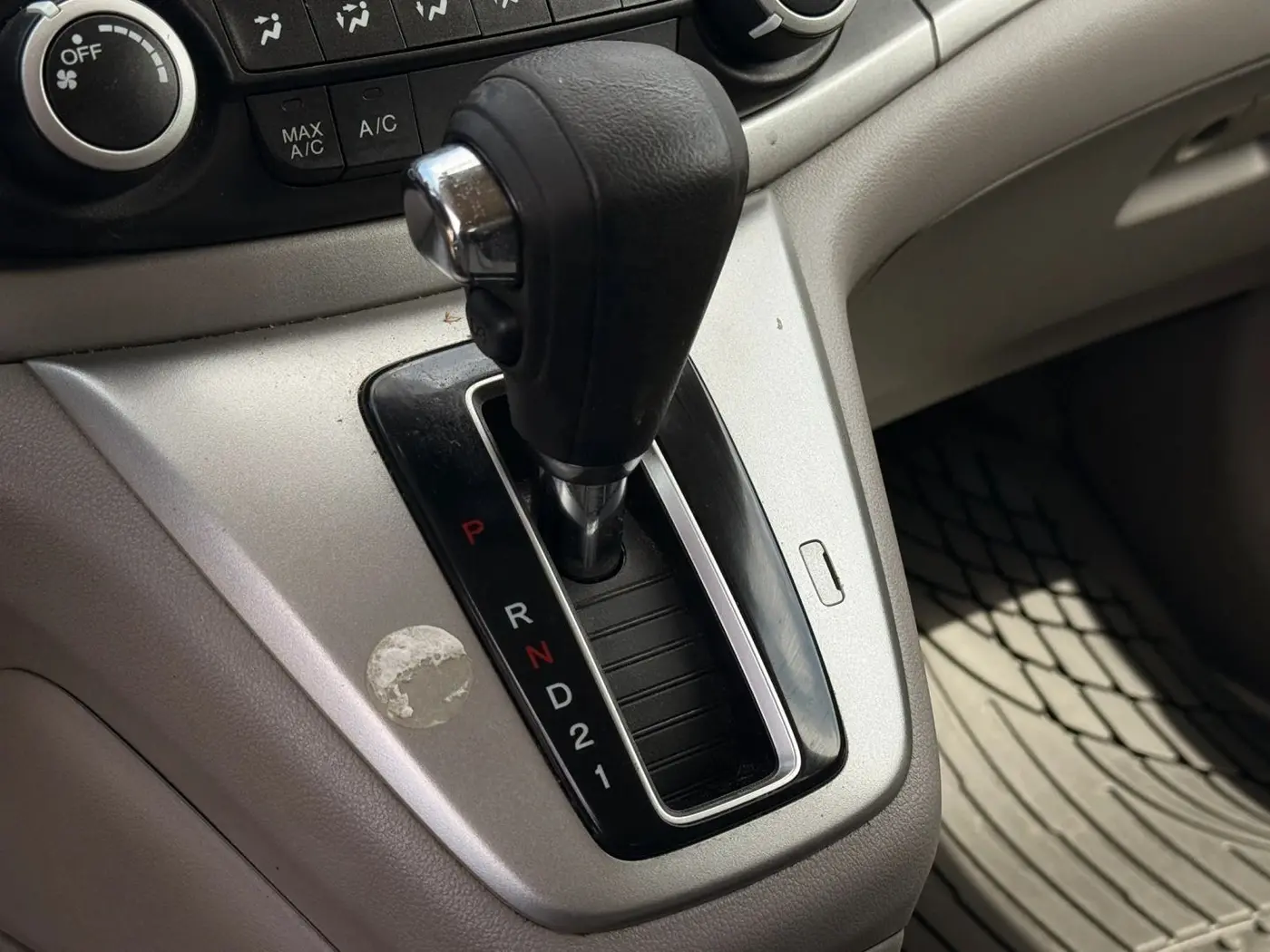 2014 Honda CR-V - $9,950
