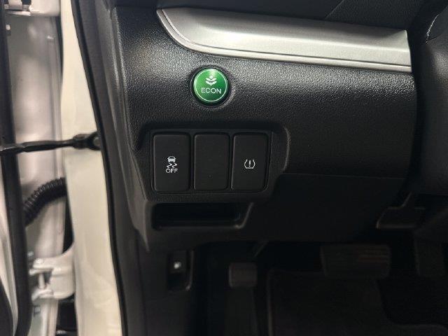 2016 Honda CR-V - $18,000