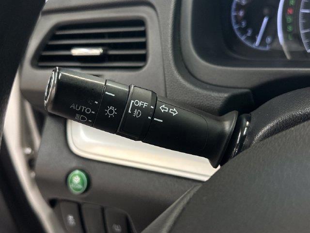 2016 Honda CR-V - $18,000