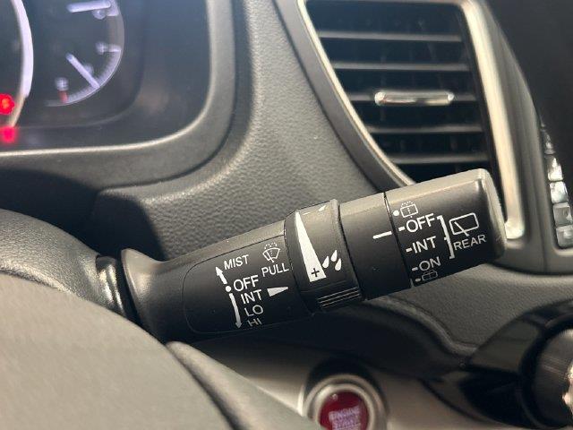 2016 Honda CR-V - $18,000