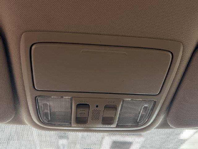 2016 Honda CR-V - $18,000