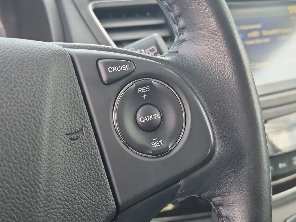 2015 Honda CR-V - $17,590