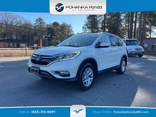 2016 Honda CR-V with White Diamond Pearl Exterior