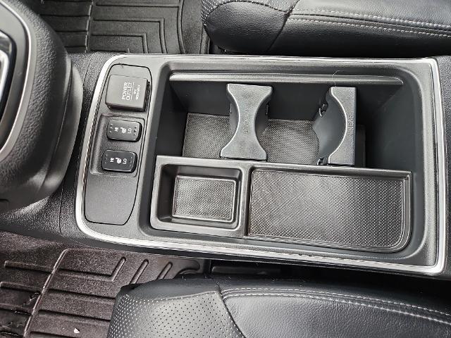 2016 Honda CR-V - $18,995