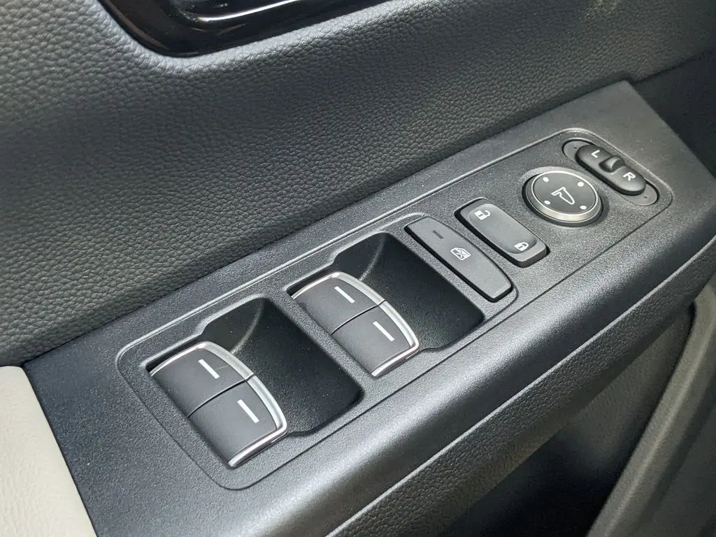 2026 Honda CR-V - $33,748
