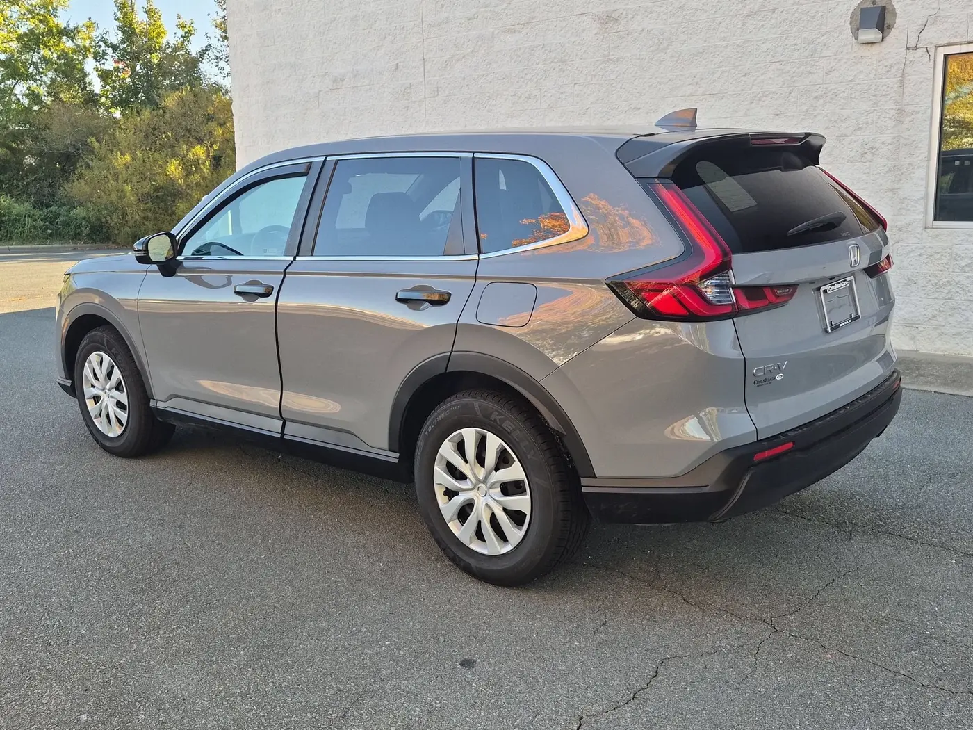 2025 Honda CR-V - $27,599