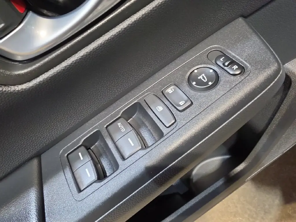 2026 Honda CR-V - $31,080