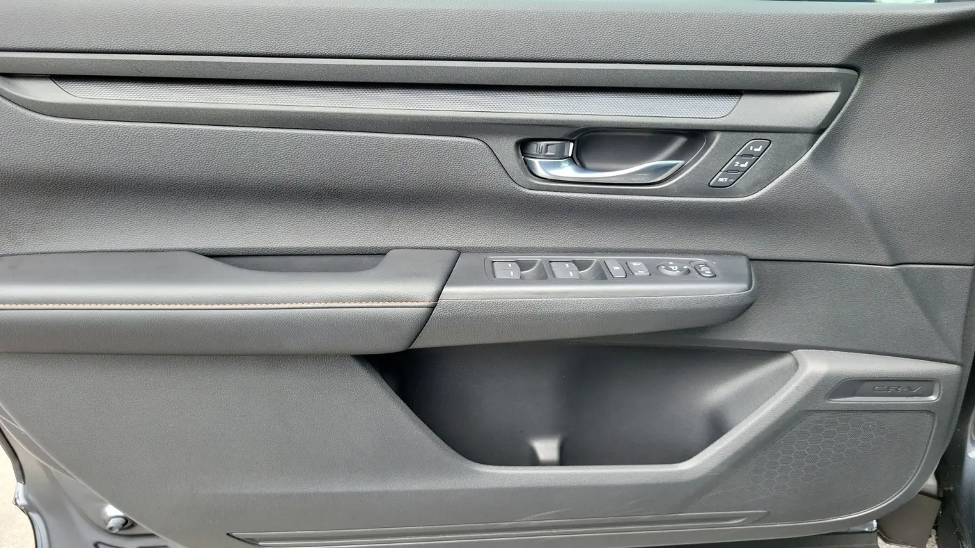2025 Honda CR-V - $32,990
