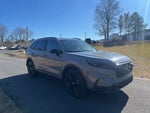 2023 CR-V Hybrid Thumbnail 4