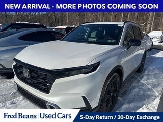 2023 Honda CR-V Hybrid with Platinum White Pearl Exterior