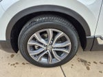 2022 CR-V Hybrid Thumbnail 17