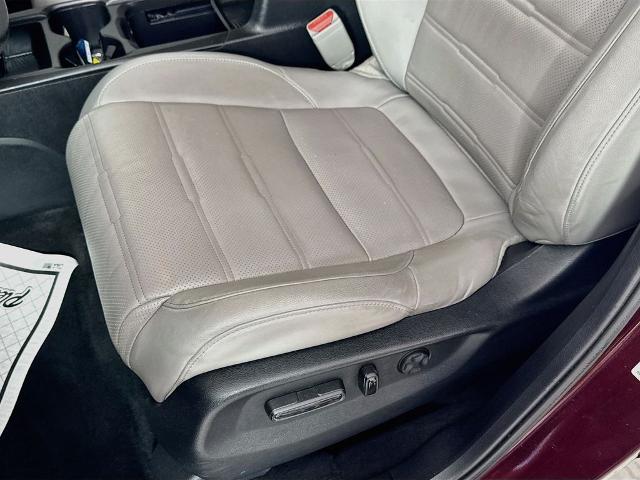 2017 Honda CR-V - $10,500