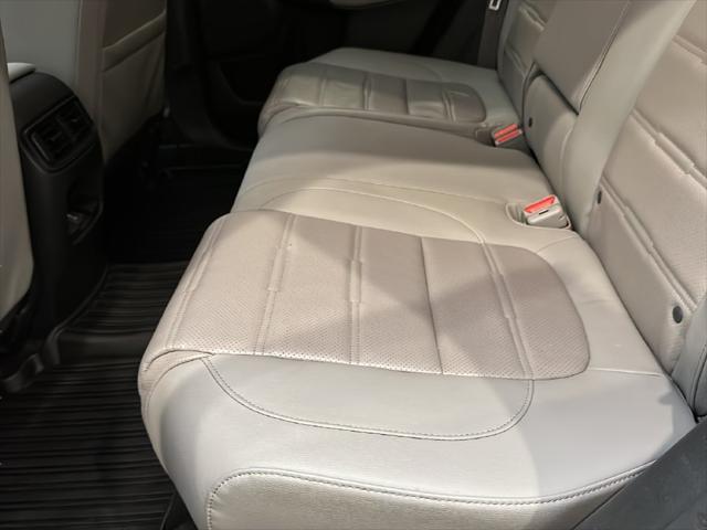 2019 Honda CR-V - $17,900