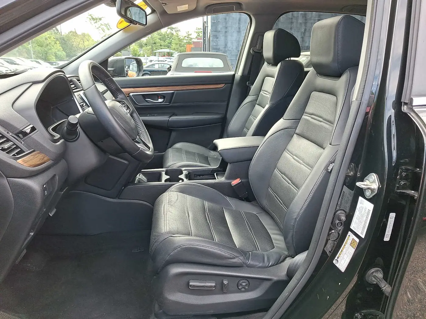 2017 Honda CR-V - $16,997