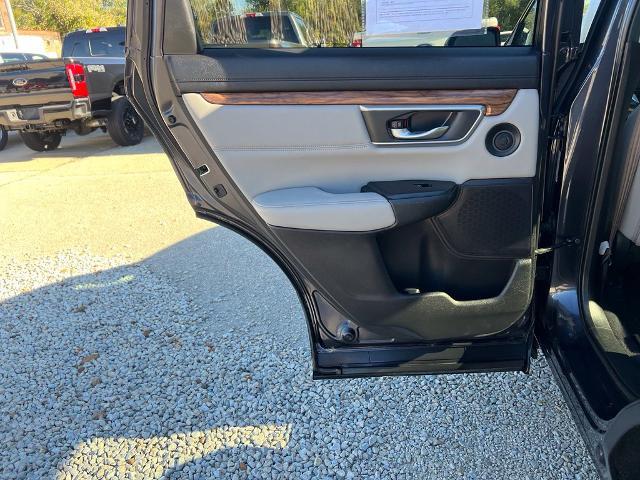 2019 Honda CR-V - $18,900