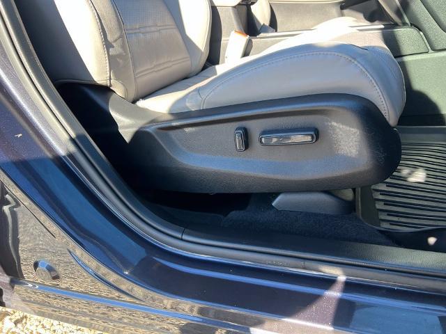 2019 Honda CR-V - $18,900