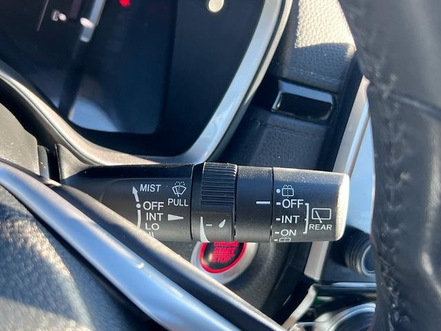 2019 Honda CR-V - $18,900