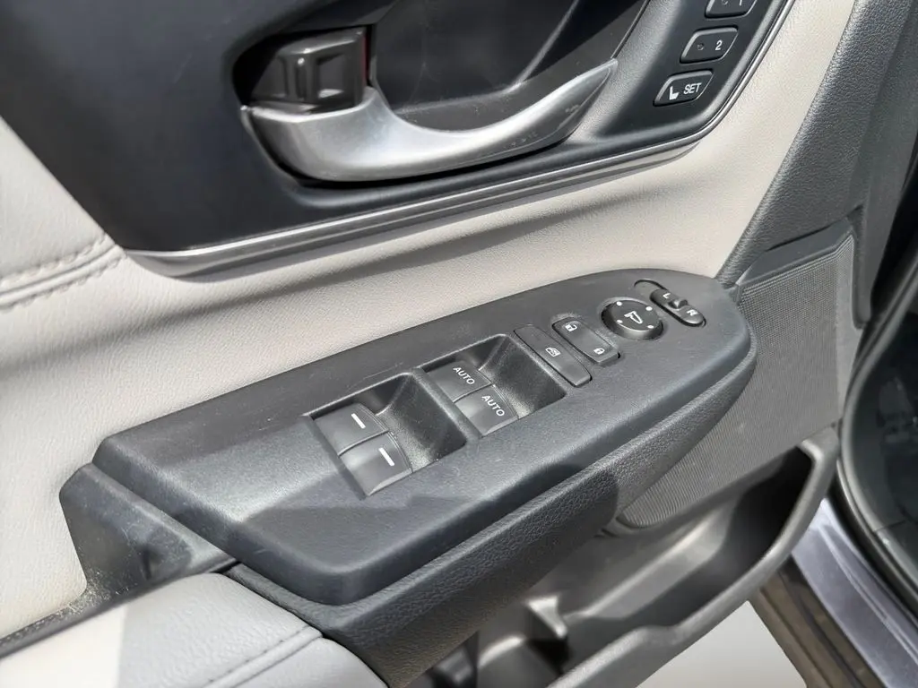 2019 Honda CR-V - $14,899