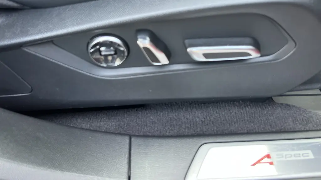 2024 Acura RDX SH-AWD w/Advance w/A-SPEC