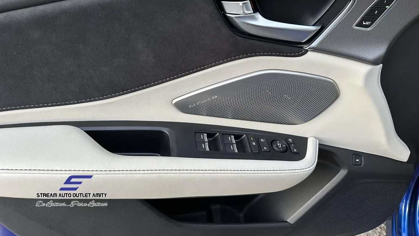 2025 Acura RDX SH-AWD w/Advance w/A-SPEC