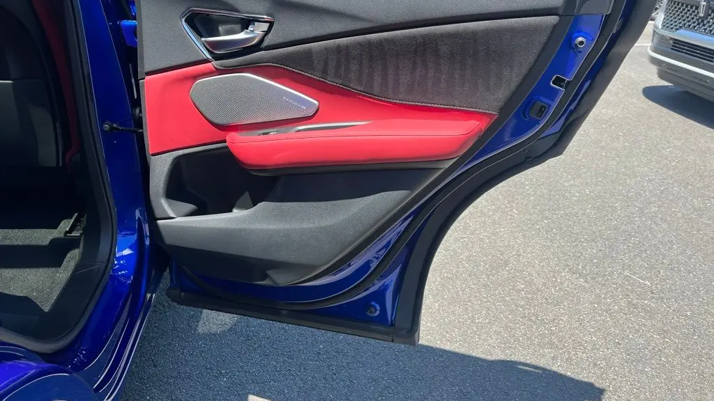 2025 Acura RDX SH-AWD w/Advance w/A-SPEC