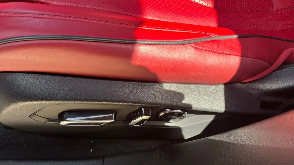 2025 Acura RDX SH-AWD w/Advance w/A-SPEC