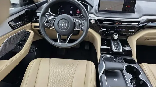 2023 Acura MDX w/Tech