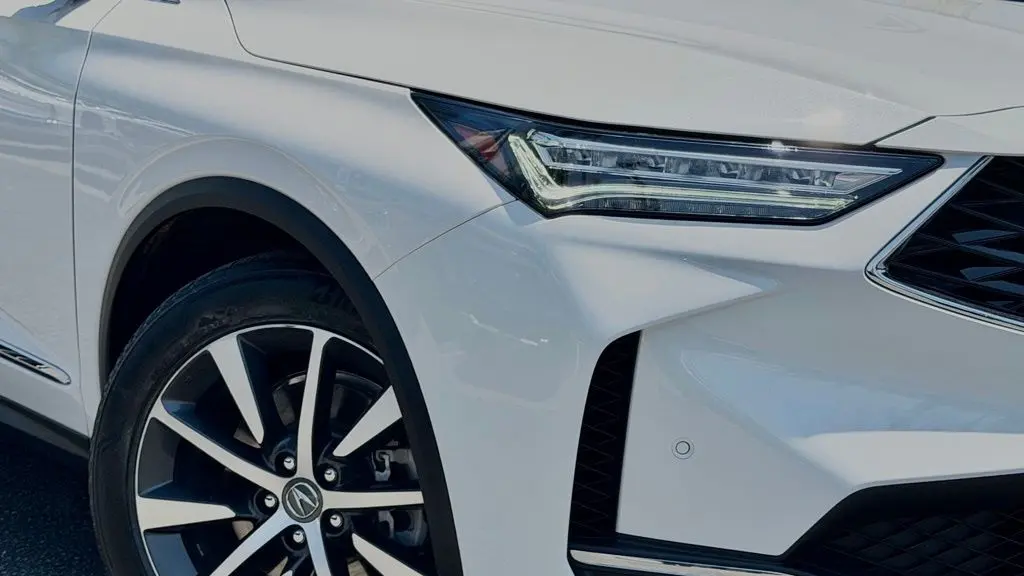 2025 Acura MDX w/Tech