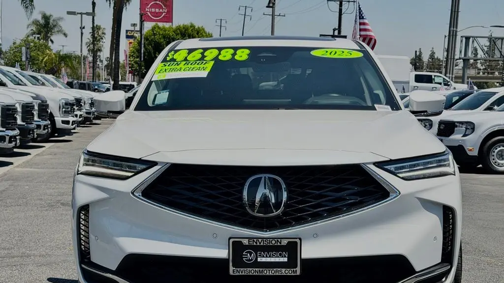 2025 Acura MDX w/Tech