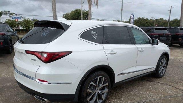 2024 Acura MDX w/Tech