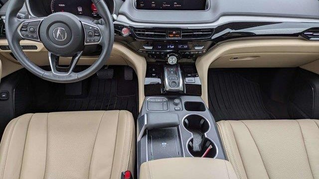 2024 Acura MDX w/Tech