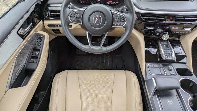 2024 Acura MDX w/Tech