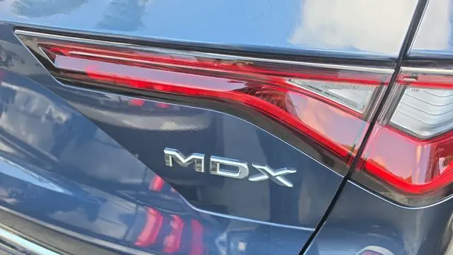2025 Acura MDX w/Tech