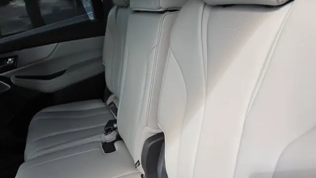 2025 Acura MDX w/Tech
