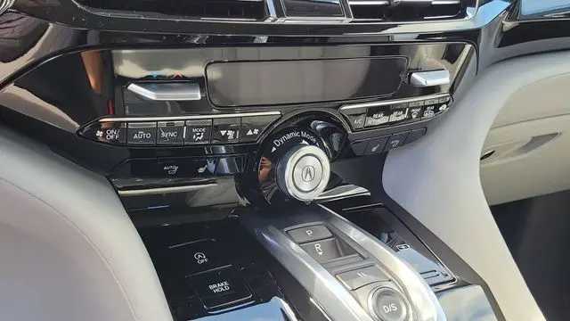 2025 Acura MDX w/Tech