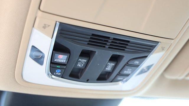 2023 Acura MDX w/Tech