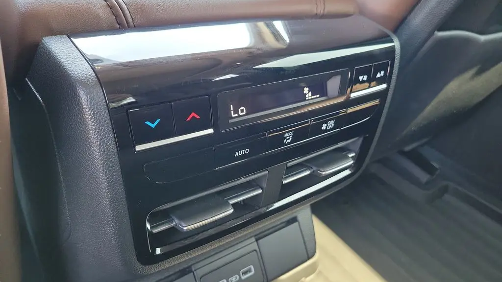 2023 Acura MDX w/Tech