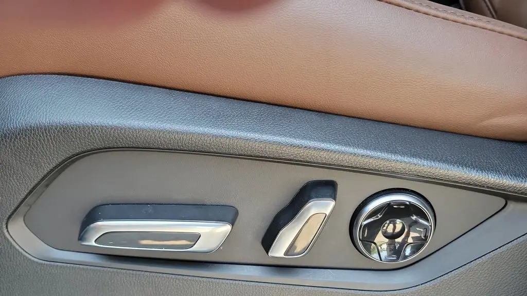 2023 Acura MDX w/Tech