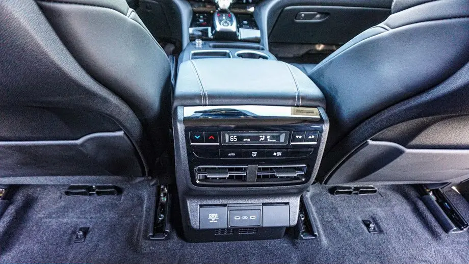 2026 Acura MDX w/Tech